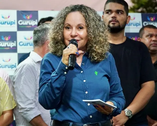 Prefeita Josi durante a entrega da Praça dos Nordestinos – Nossa Senhora de Fátima -Foto: Prefeitura de Gurupi