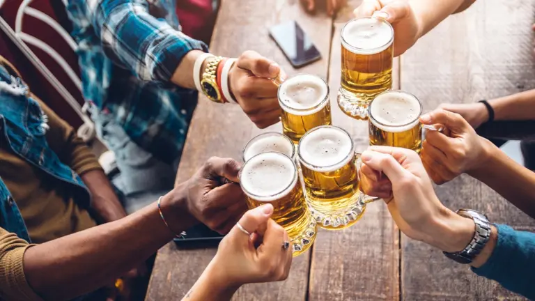 Um brinde à ciência: Pint of Science acontece em Palmas de 19, 20 e 21 de maio