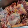 Mais de meia tonelada de carne clandestina e 27 mil ovos impróprios para consumo são apreendidos em Palmas 