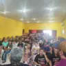 Educação entra em greve em Araguaína e servidores protestam no centro comercial