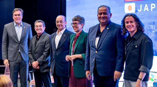 No Japão: Eduardo Gomes destaca papel do Brasil na transição energética durante seminário na Expo Osaka 2025
