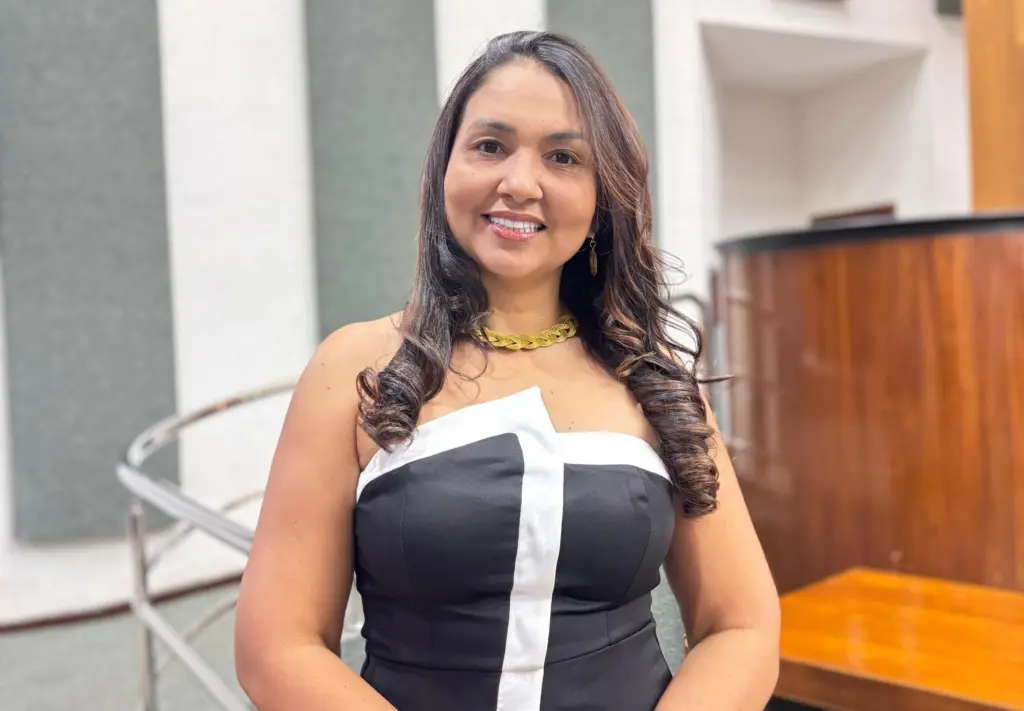 Deputada Vanda defende insalubridade para servidores contratados ou comissionados da rede estadual de saúde