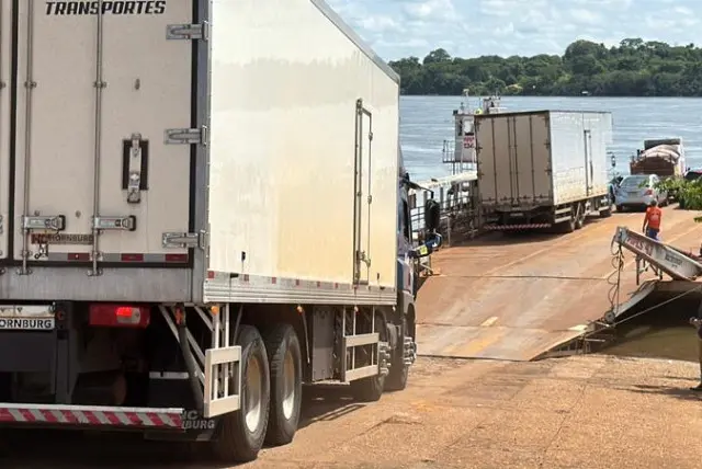 Travessia de veículos pesados - Foto: Divulgação 