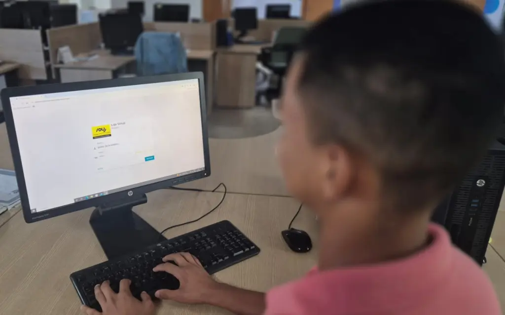 Empresas responsáveis por fornecer vale-transporte aos seus colaboradores já podem realizar o cadastro de forma on-line – Foto Flora Pereira Empresas responsáveis por fornecer vale-transporte aos seus colaboradores já podem realizar o cadastro de forma on-line – Foto Flora Pereira