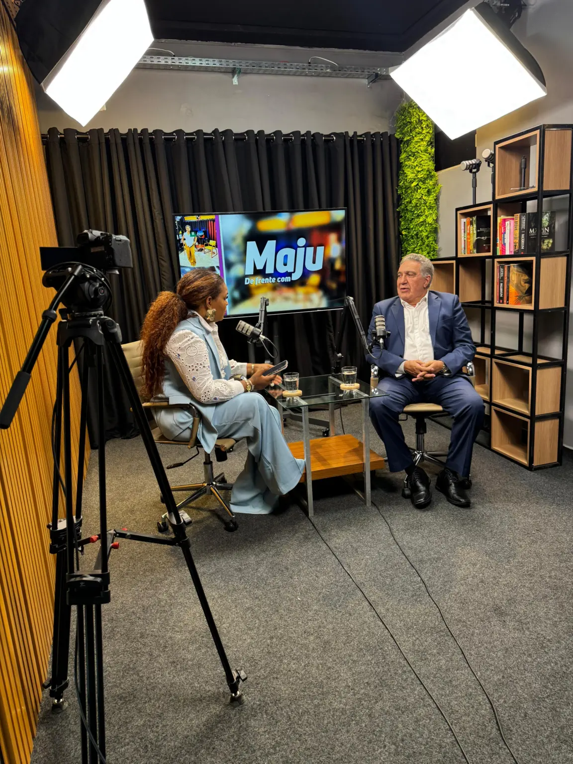 DE FRENTE COM MAJU: Laurez fala sobre rompimento, diz que só abriria mão de disputar para Siqueira e responde se “tramou” contra governo: “não tenho pra quem me justificar coisíssima nenhuma”; Assista a íntegra! DE FRENTE COM MAJU: Laurez fala sobre rompimento, diz que só abriria mão de disputar para Siqueira e responde se “tramou” contra governo: “não tenho pra quem me justificar coisíssima nenhuma”; Assista a íntegra!