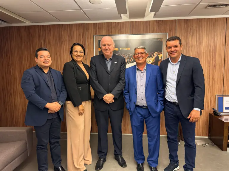 Presidente eleito da ATM, Big Jow, realiza visita institucional na CNM e debate pautas prioritárias do movimento municipalista  