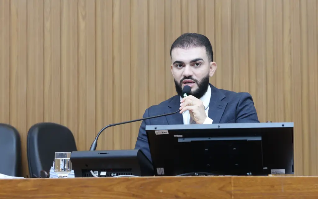 Assembleia Legislativa aprova reajuste salarial de 4,17% para servidores do Executivo e aposentados do Igeprev