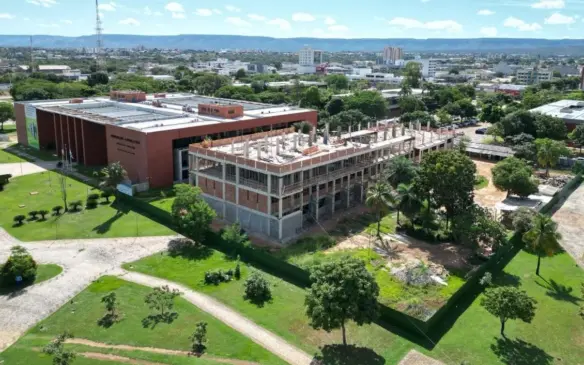 A obra deve ser entregue até o final do ano - Foto: Elmer Graff 
