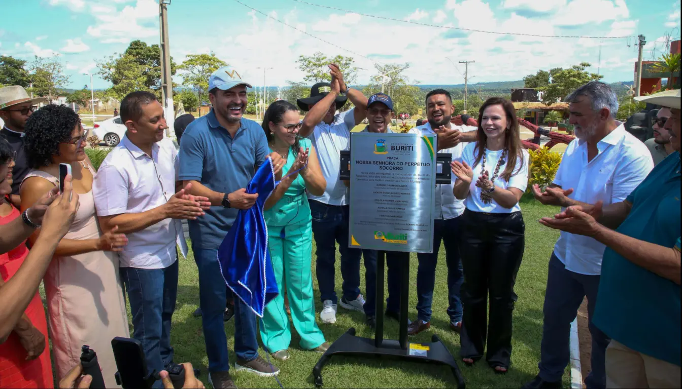 Em clima de harmonia política, Buriti do Tocantins recebe nova praça e reforma e ampliação de colégio estadual que vai beneficiar mais de 130 alunos 