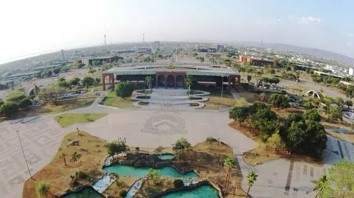 Muito além das declarações oficiais, multi bastidores, “torcidas” e especulações dão o tom das expectativas para 2026