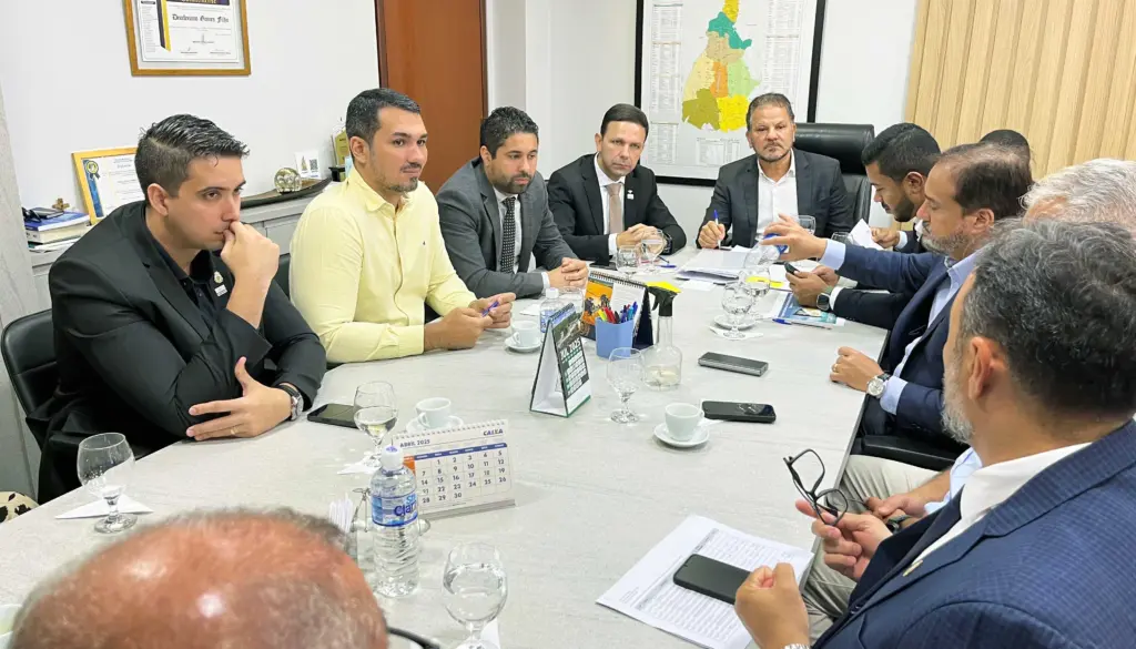 Parceria selada! Decreto cria grupo de trabalho interinstitucional entre Estado e gestão de Palmas para destravar demandas: “quem ganha é a população”