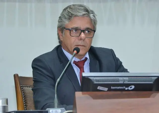 As análises de Eduardo do Dertins para 2026: Deputado elogia Wanderlei, diz torcer por Amélio e elogia Gomes e Gaguim para o Senado