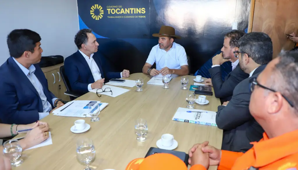 Tocantins articula com Consórcio BrC aquisição de helicópteros e de medicamentos; Economia prevista de R$ 1,8 milhão por ano com remédios 