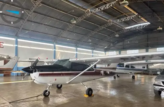 Aeronaves encontradas em hangar durante operação da FICCO-TO contra tráfico de drogas — Foto: Divulgação/FICCO-TO