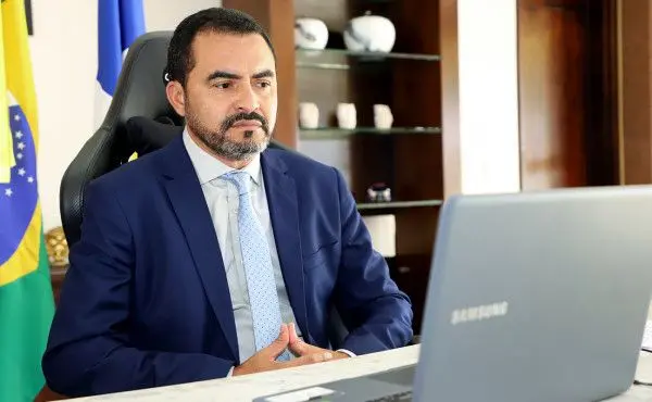 Reunião com secretariado: À Gazeta, Governador revela que discutiu uso do orçamento e transição do BRB: “Não devemos exceder”