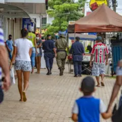 Comércio na Avenida Tocantins em Taquaralto- Foto: Luciana Pires