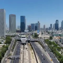 Integrante da comitiva do Governo do Tocantins em Israel registra mísseis no céu de Tel Aviv - Alexey Bogoslavsky/Divulgação