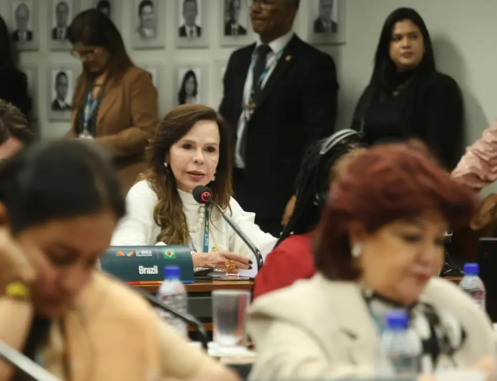 Senadora Dorinha cobra mais protagonismo feminino nas agendas do BRICS e defende educação como base do empoderamento das mulheres