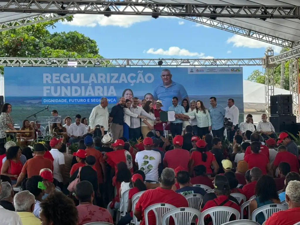 Troca de gentilezas políticas! No Bico, Wanderlei diz que já votou em Lula e presidente arremata: “o bom filho à casa torna”