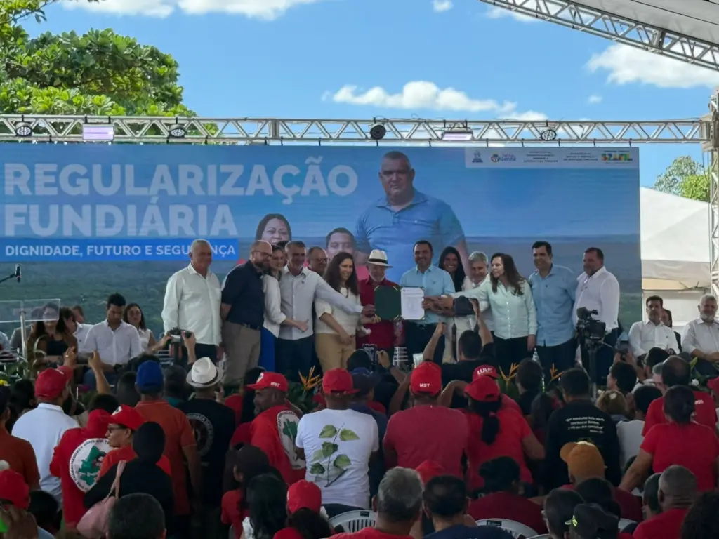 Em Araguatins com Lula, Wanderlei destaca parceria com governo federal, pede ajuda para “quebra de burocracia” e exalta acordo de governança fundiária: “questões ideológicas não irão nos atrapalhar”