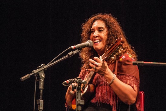 Nacha Moretto apresenta emocionante “Tributo a Mercedes Sosa” no Teatro Sesc Palmas