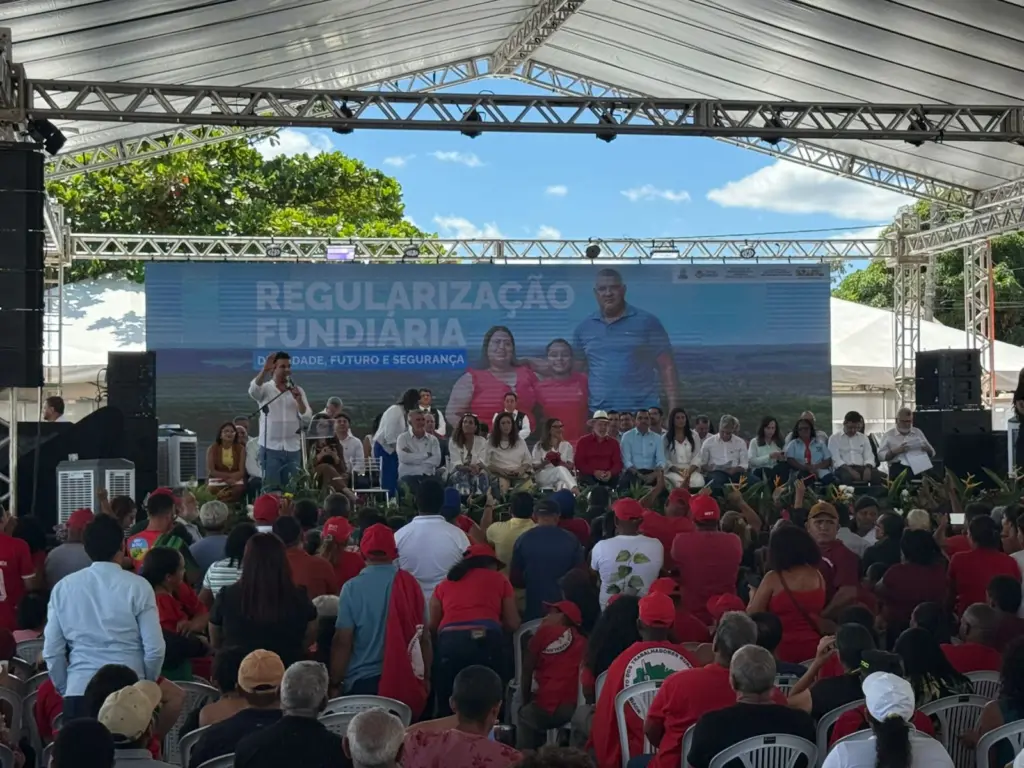Lula em Araguatins: Irajá defende ações do governo federal, diz que presidente é um dos maiores estadistas e faz apelo pela hidrovia do Rio Tocantins