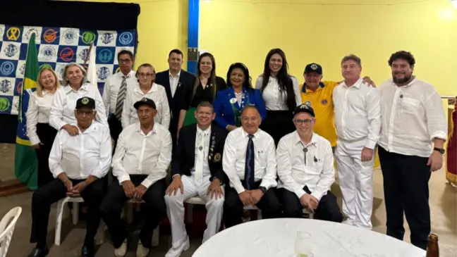 Nova diretoria do Lions Clube de Palmas, Distrito LB2, para o ano leonístico 2025/2026