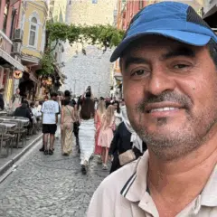 Após alerta de míssel, governador deixa Israel e já está a caminho do Brasil