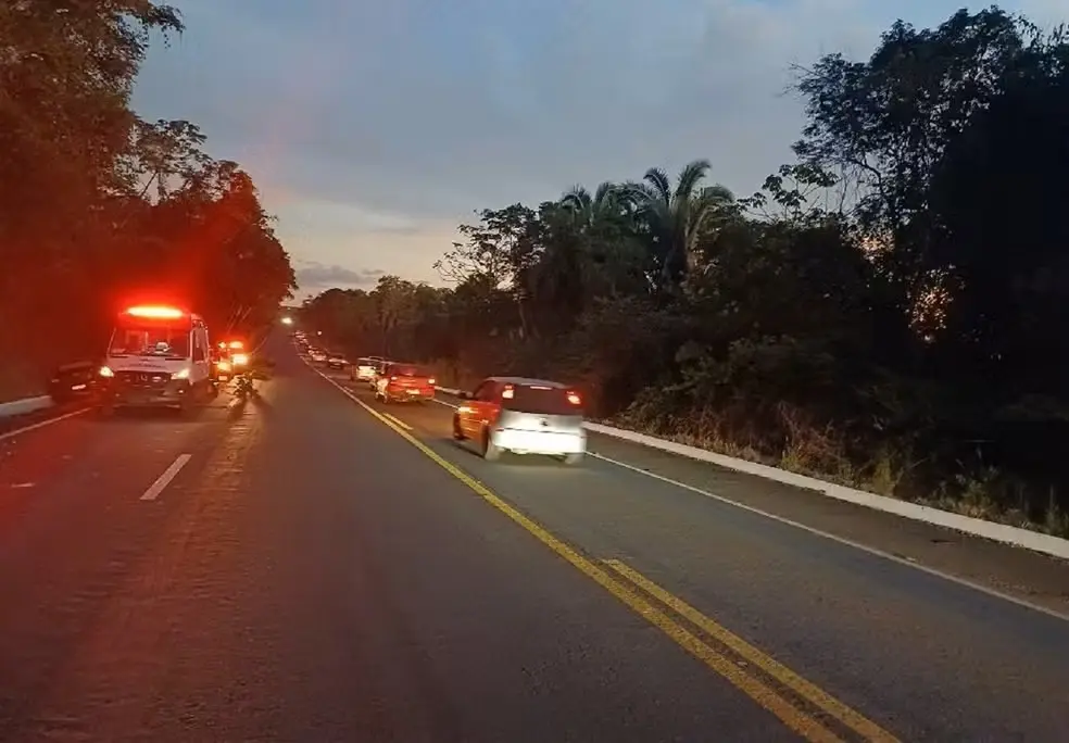 Homem de 43 anos morre após ter ataque cardíaco enquanto dirigia na BR-153 — Foto: PRF-TO/Divulgação