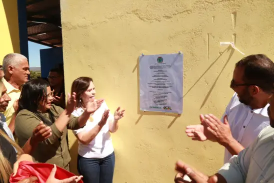 Em Paranã, Senadora Professora Dorinha entrega Feira Coberta no distrito de Campo Alegre: “um avanço para a comunidade”