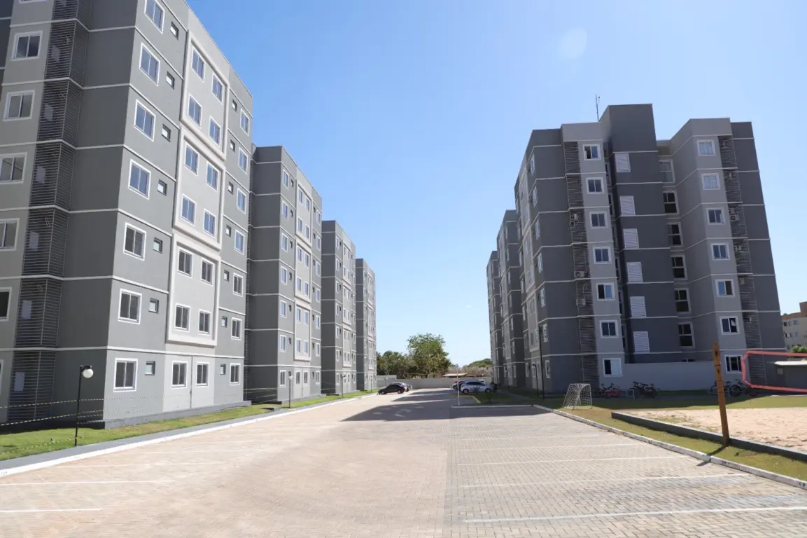 Residencial Brisas do Lago oferece 168 unidades habitacionais com infraestrutura completa, resultado da parceria entre Governo do Tocantins, Caixa Econômica Federal e iniciativa privada, promovendo acesso à moradia digna na capital.” - Foto: Ademir dos Anjos/Governo do Tocantins 