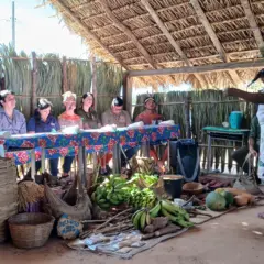 Oficina promove alimentação escolar tradicional em comunidades indígenas