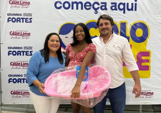 Iniciativa de Eduardo Fortes e Célia Lima beneficia mães de Gurupi com kits para bebês
