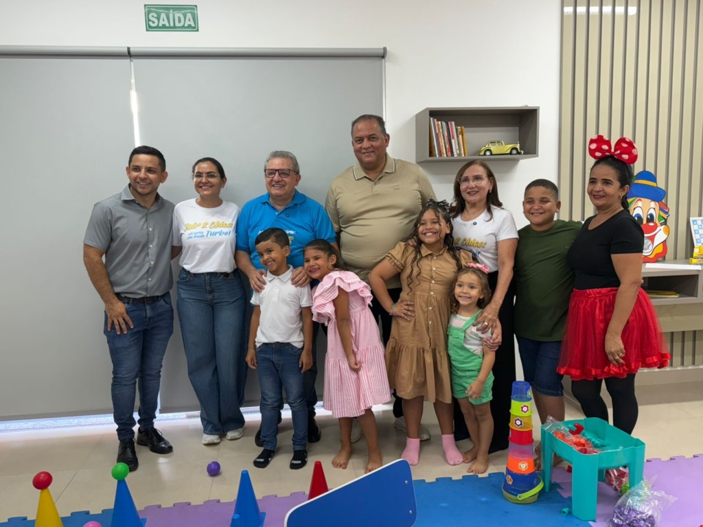 População de Sítio Novo recebe CRAS referência para a região com recursos de Gomes e articulação de Jair; Prefeita diz que senador merece o voto popular