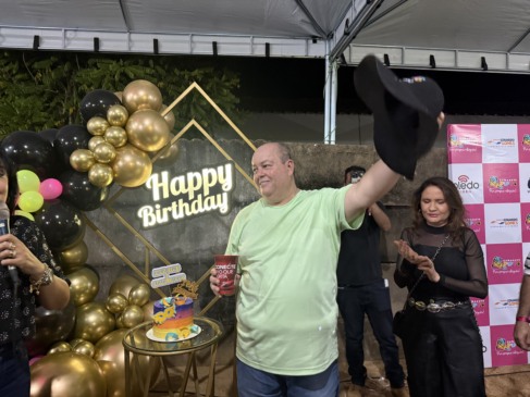 Na Avenida do Miracaxi: André Gomes tem aniversário prestigiado com discurso de senador e presença de líderes e prefeitos 