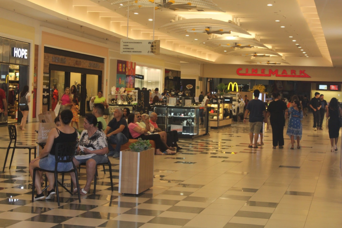 Dia dos Pais: 65% dos consumidores pretendem comprar presentes