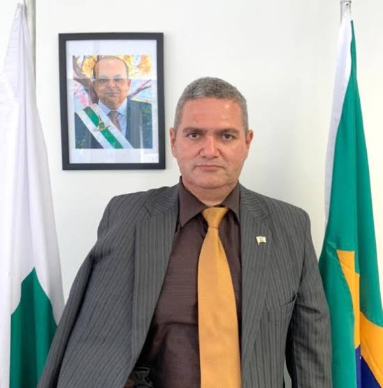 Diário oficializa demissões e Velozo nomeia dirigente nacional do AGIR como chefe de gabinete 