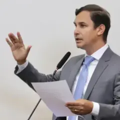 Velozo faz nova “dança das cadeiras” nos secretários que foram nomeados por Eduardo e agora tira até Soró e nomeia o irmão para o Planejamento 