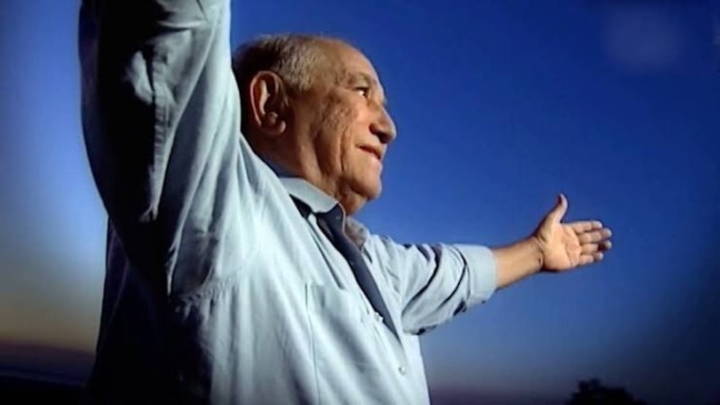 Siqueira Campos completaria 97 anos hoje e segue inspirando gerações políticas através de legado 
