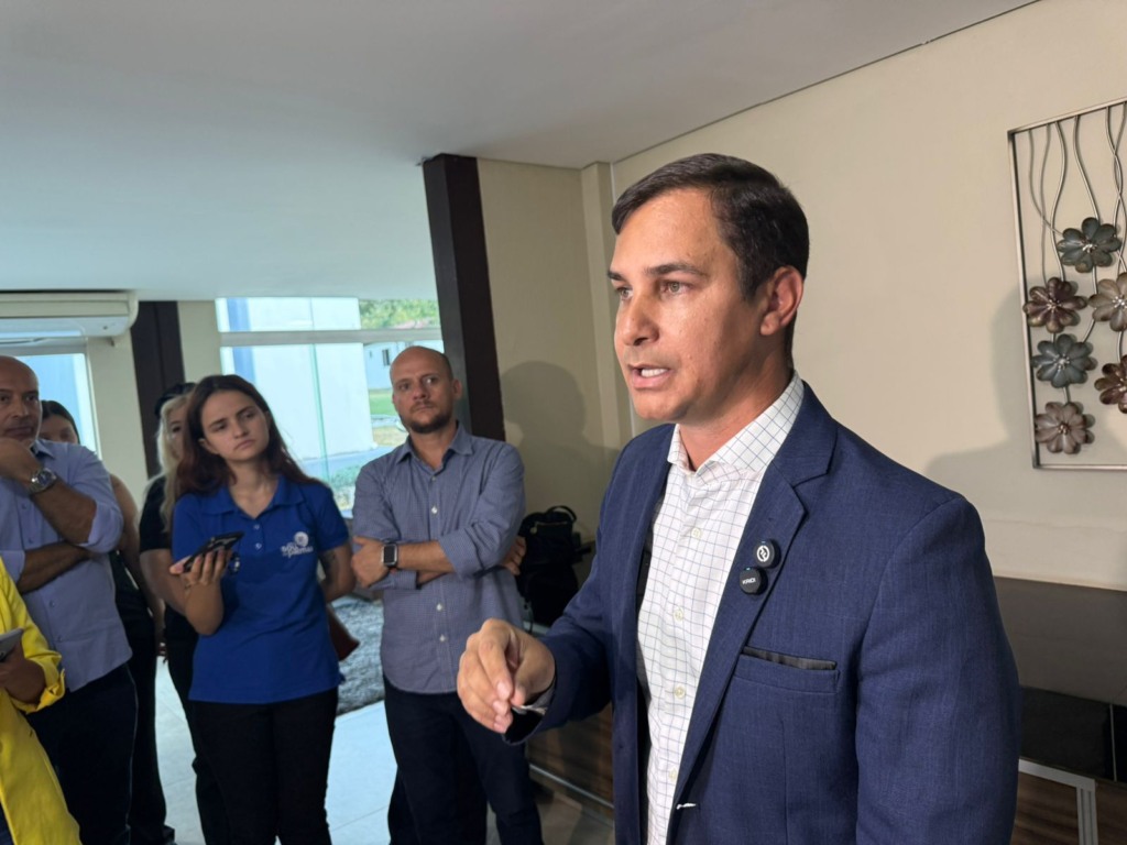 Prefeito interino rechaça rumores de suposta tentativa de pedido de impeachment: “isso é especulação”; Gestor diz que não vai se esforçar para desconstruir “o que não existe”