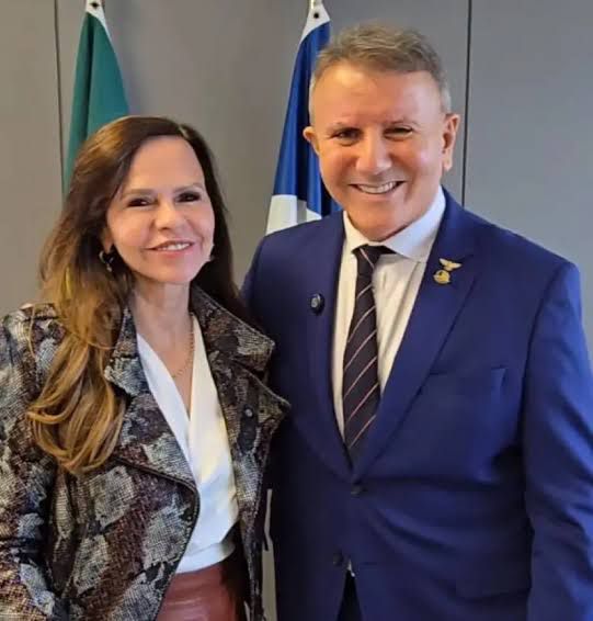 Senadora Professora Dorinha defende retorno de Eduardo Siqueira ao cargo de prefeito e repudia especulações: “lido com a política limpa”