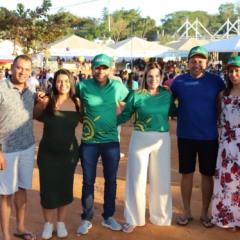Claudia Lelis reforça apoio à temporada de praias durante visitas a Formoso, Ponte Alta e Ipueiras