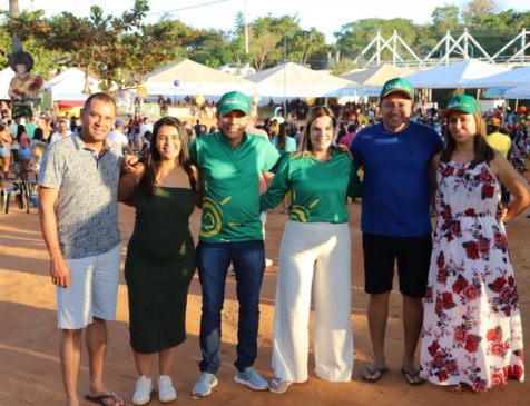 Claudia Lelis reforça apoio à temporada de praias durante visitas a Formoso, Ponte Alta e Ipueiras