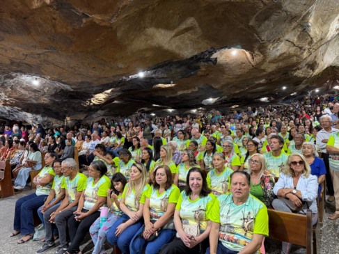 Fé e tradição! Prefeito e comitiva de Taguatinga participam de missa no Santuário Bom Jesus da Lapa