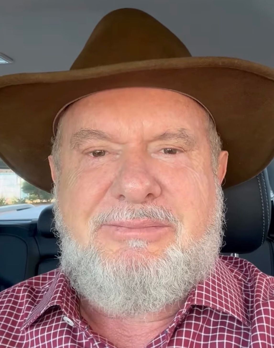 Em mais um vídeo, Carlesse rebate acusação de “tentar vender o Jalapão” e parabeniza Wanderlei por obra do aeroporto