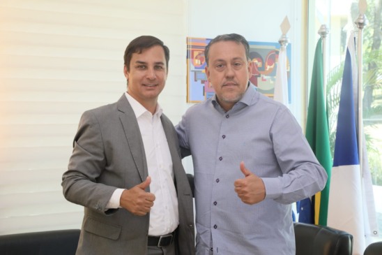 Pastor Carlos Velozo e o deputado Estadual Dr. Danilo Alencar - Foto: Edu Fortes