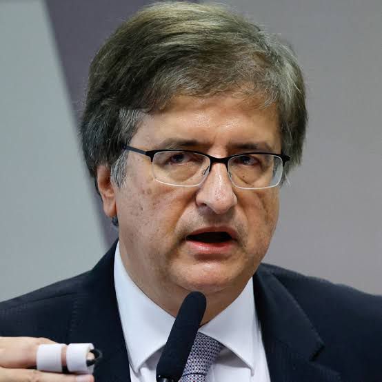 Após infarto, PGR se manifesta favorável à prisão domiciliar de Eduardo Siqueira