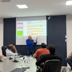 Reunião tratou de temas centrais ligados à propostas de desburocratizar e estimular comércio popular – Foto: Tainara Saraiva