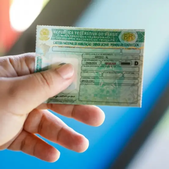 A receita das multas de trânsito poderá ser usada em sinalização, fiscalização, renovação da frota, educação no trânsito e no custeio da CNH para pessoas de baixa renda - Foto: Ascom Detran-AL