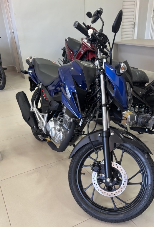 Assaltantes com armas em punho levam moto comprada nesta semana em Palmas